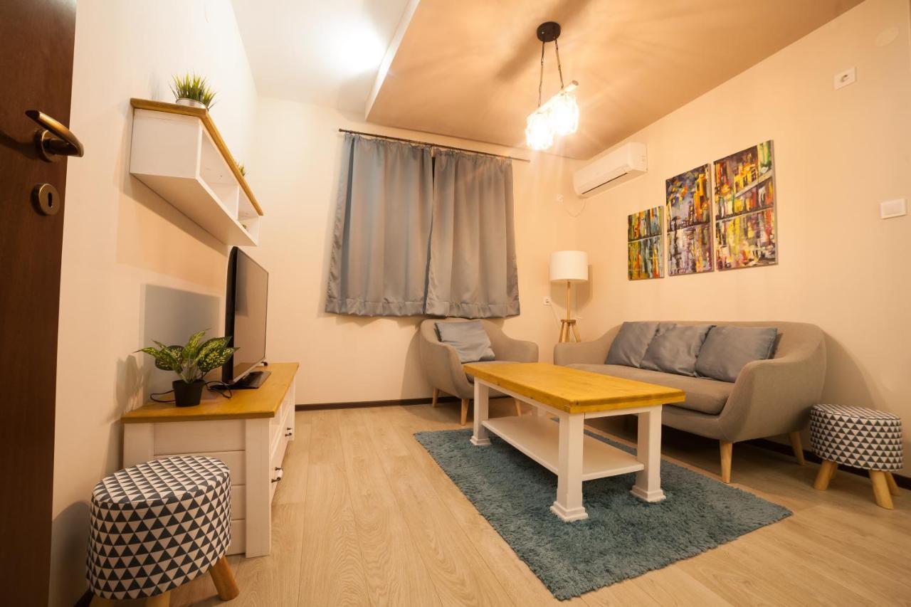 Апартамент Райнови Pleven Exterior foto